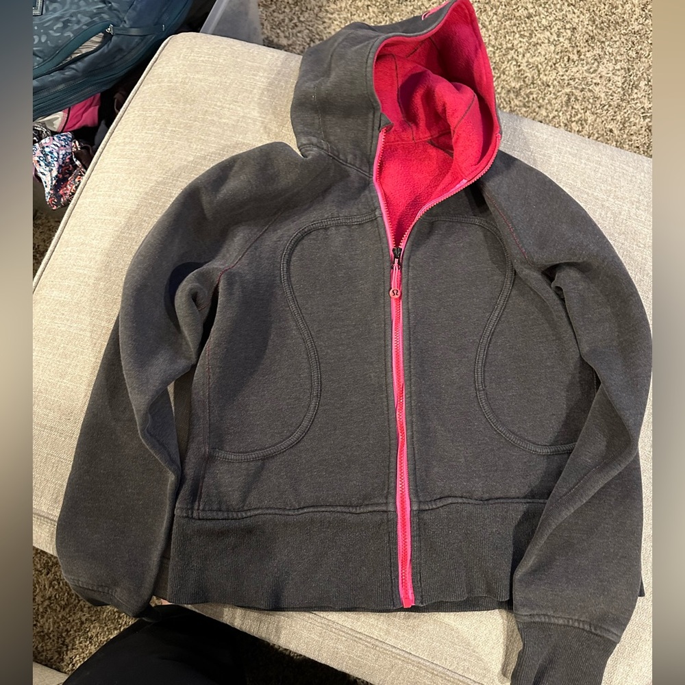 LuluLemon scuba hoodie grey pink stripe size 10